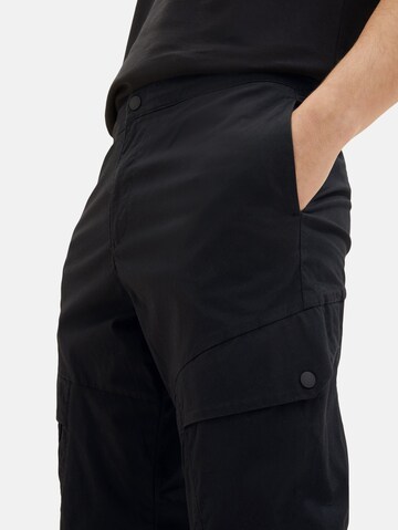 regular Pantaloni cargo di TOM TAILOR DENIM in nero