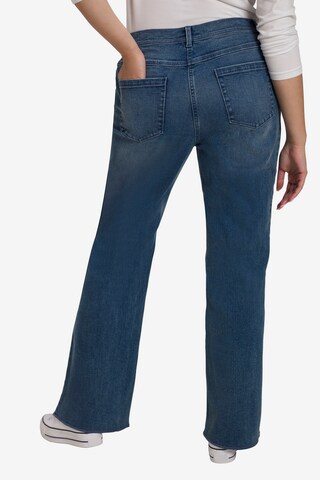 Ulla Popken Bootcut Broek in Blauw