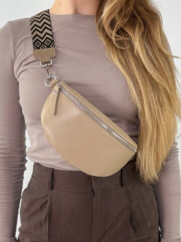 lePelou Gürteltasche 'THEA small' in Beige