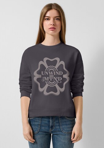 QS Sweatshirt in Grijs: voorkant