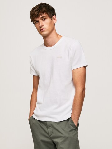 Pepe Jeans - Camiseta 'RELFORD' en blanco: frente