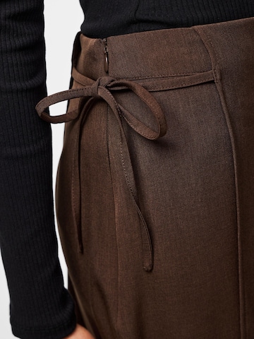 regular Pantaloni 'PCJossa' di PIECES in marrone