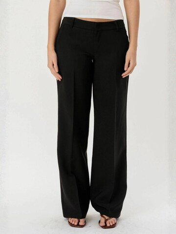 It's May Trousers ' Low ' in Black