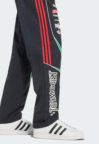 ADIDAS ORIGINALS Широка кройка Панталон 'Teamgeist' в черно