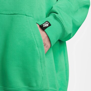 Nike Sportswear Sweatshirt in Green