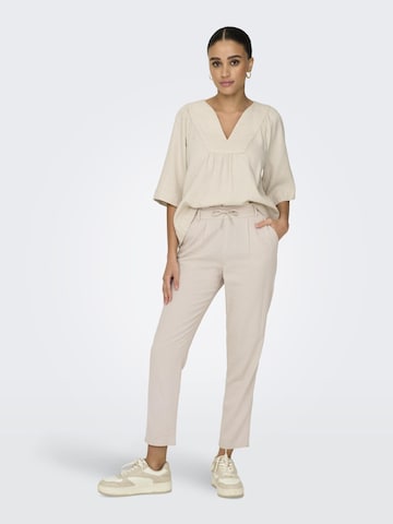 Effilé Pantalon à pince 'ONLCaro Poptrash' ONLY en beige