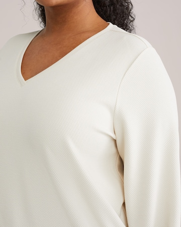 Pull-over WE Fashion en blanc