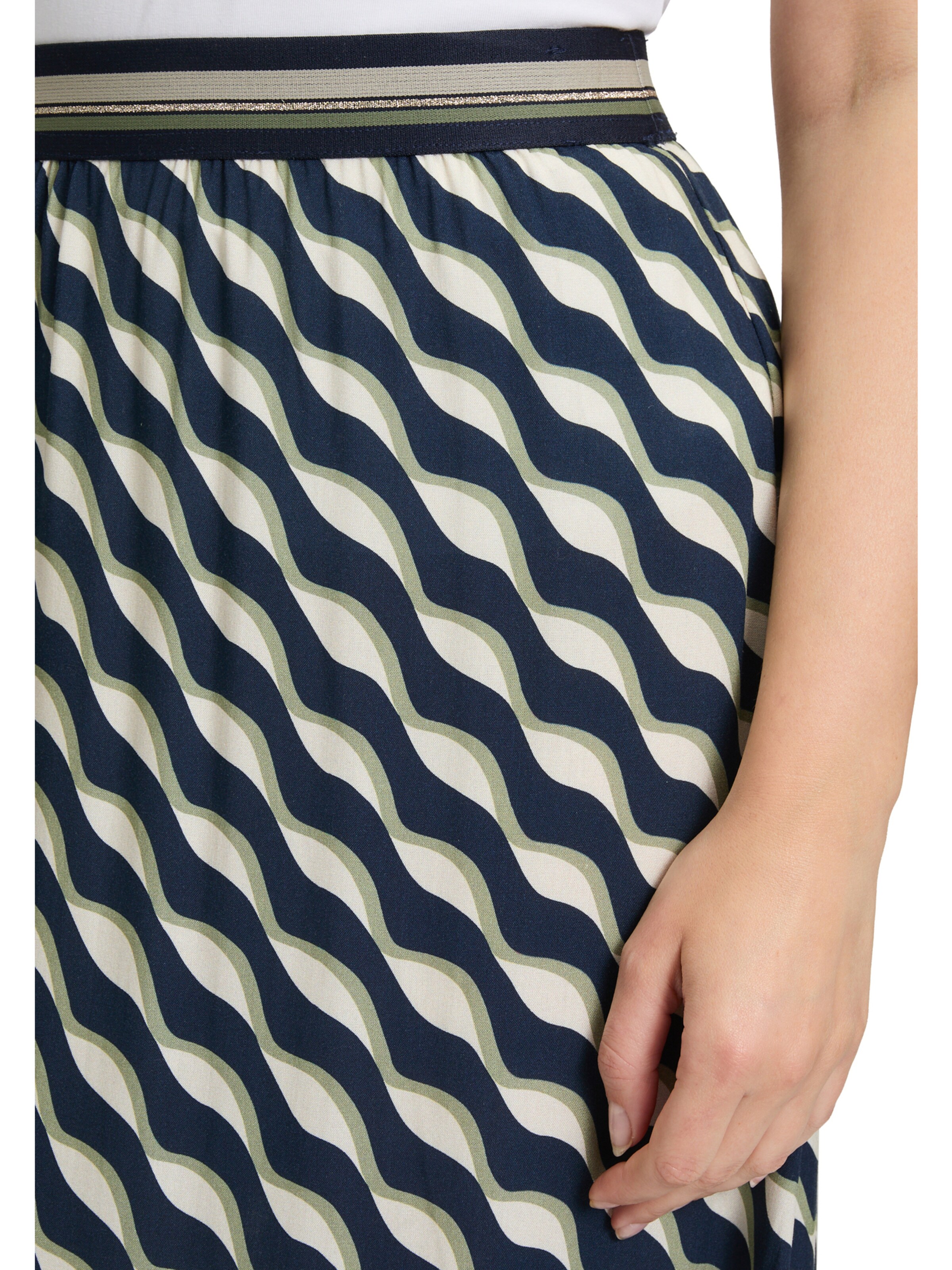 Betty Barclay Rock in Blau