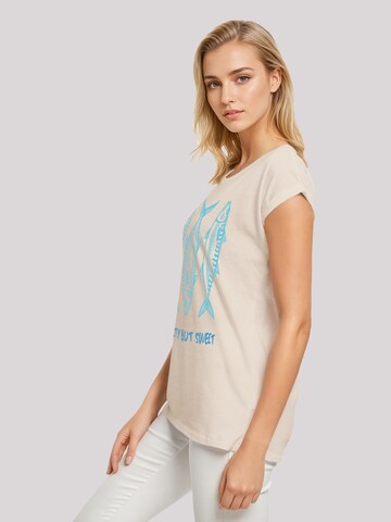 T-shirt 'Salty But Sweet' F4NT4STIC en beige