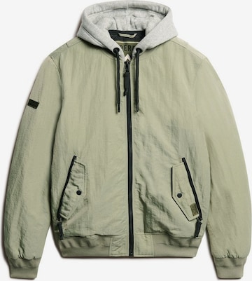 Giacca di mezza stagione 'MA1' di Superdry in verde: frontale