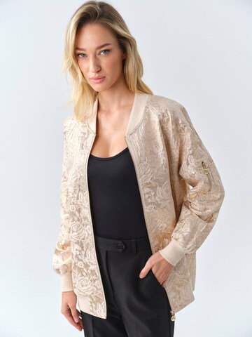 MB by Marta Buzolic Übergangsjacke‌‌ in Gold