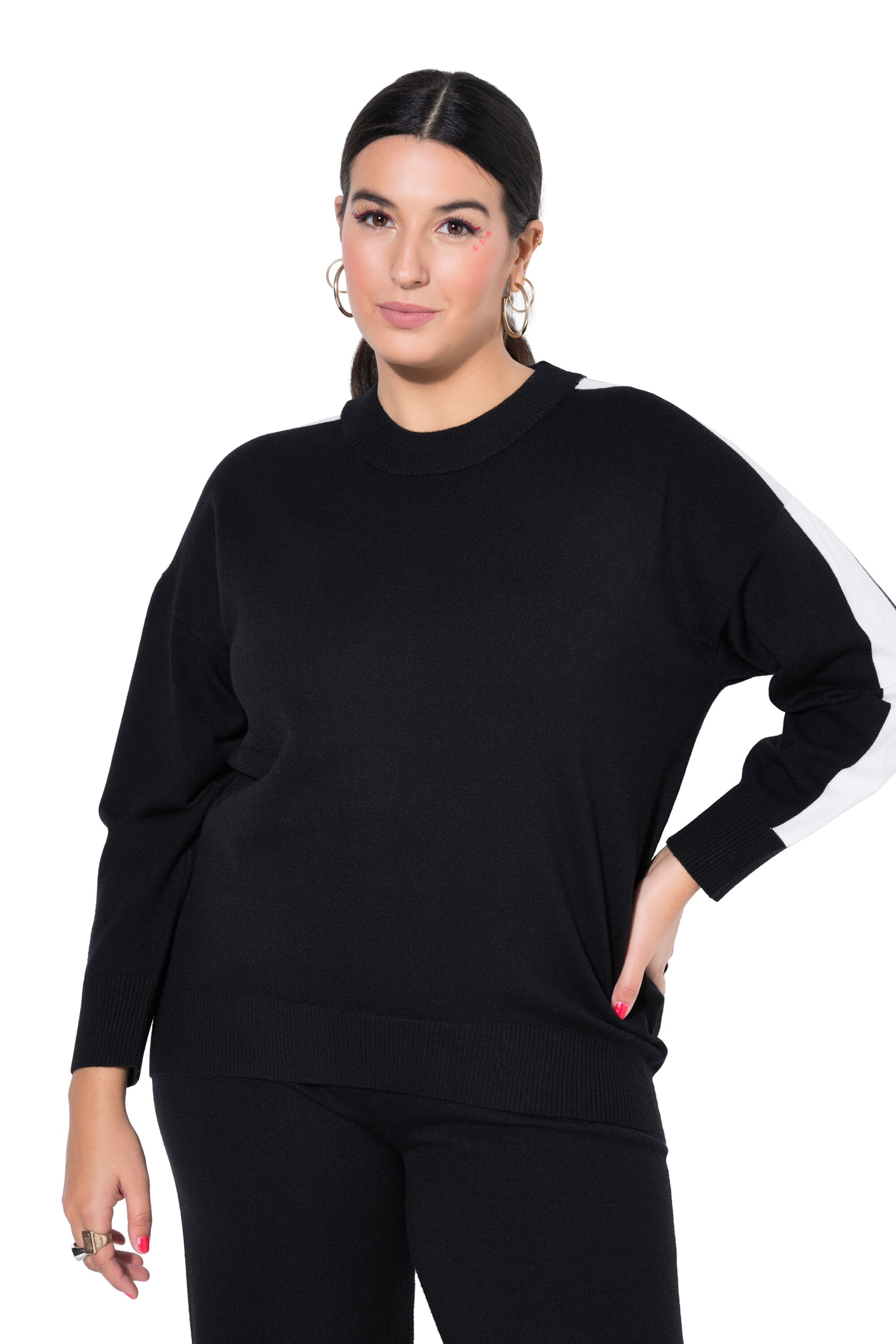 Studio Untold Trui in Zwart: voorkant