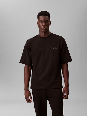Calvin Klein T-Shirt in Schwarz: Vorderseite