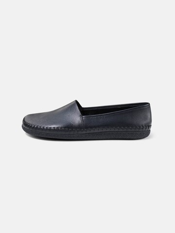 BÄR Classic Flats 'Charlie' in Black: front