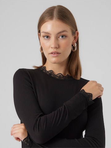 VERO MODA - Camisa 'ROSA' em preto