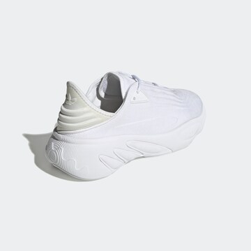 Baskets basses 'Adifom SLTN' ADIDAS ORIGINALS en blanc