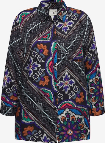 Ulla Popken Blouse in Black: front