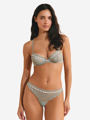 ETAM Thong 'Malice' in Blue