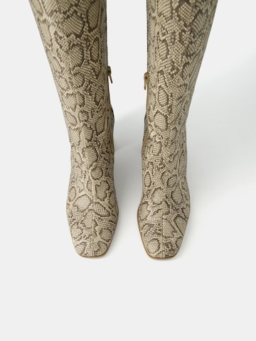 Bottes Bershka en gris