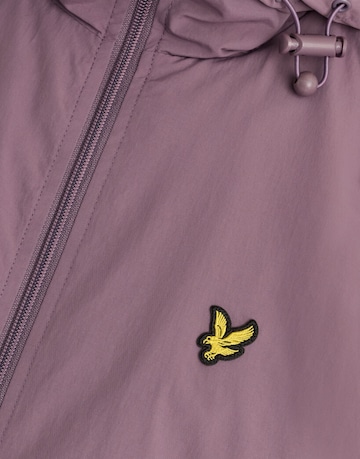 Lyle & Scott Winterjas in Lila