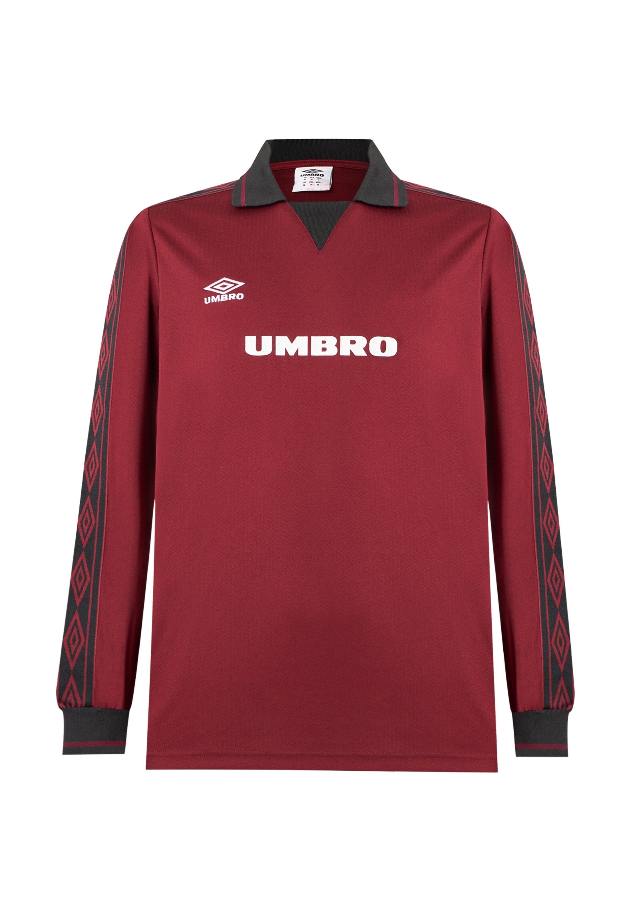 UMBRO Функционална тениска в червено: отпред