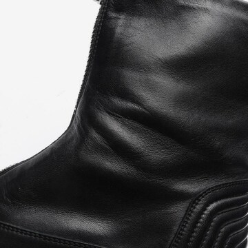 Marc Cain Dress Boots in 37 in Black