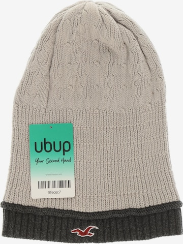 HOLLISTER Hut oder Mütze One Size in Grau: Vorderseite