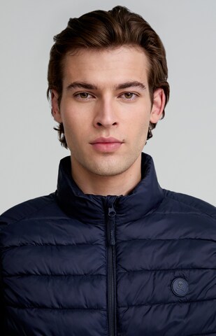 Scalpers Slim fit Vest in Blue