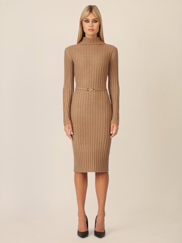 APART Knitted dress in Brown