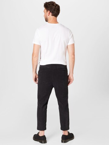 Regular Pantaloni de la IMPERIAL pe negru