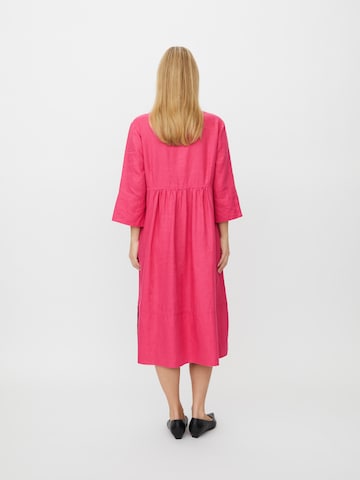 Robe d’été Masai en rose