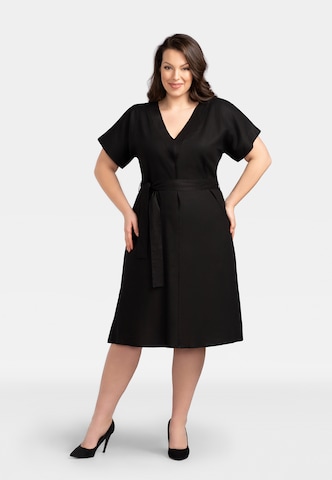 Robe de cocktail 'DYZMA' Karko en noir