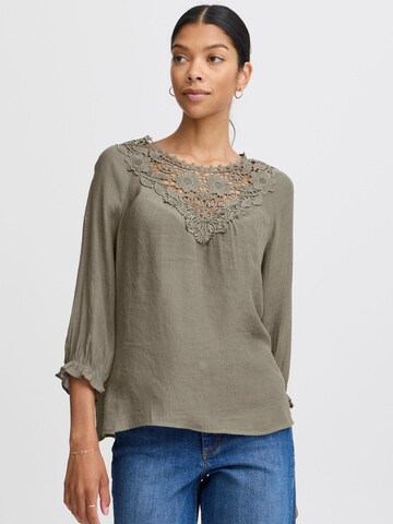 b.young - Blusa em verde: frente