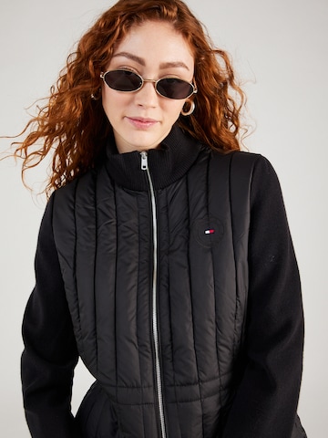 TOMMY HILFIGER Jacke in Schwarz