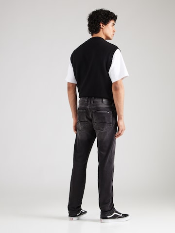 MUSTANG Slimfit Jeans 'Oregon' in Schwarz