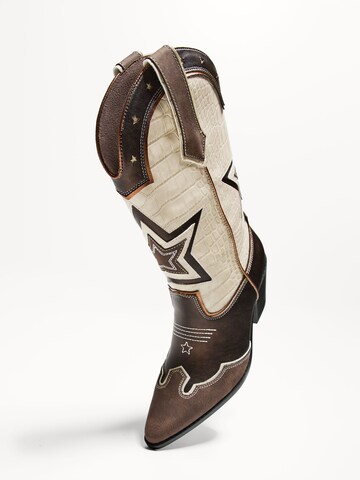 Bershka Cowboystiefel in Braun