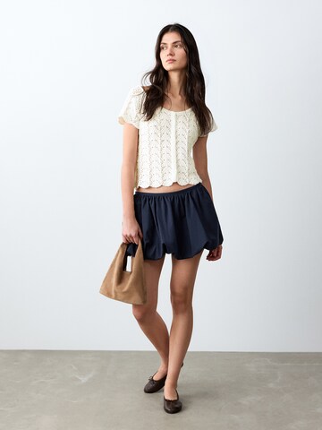 MANGO TEEN Gebreid vest 'ONA' in Wit: voorkant