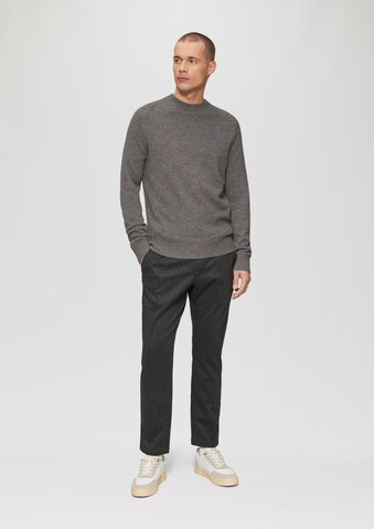 s.Oliver Regular Trousers in Black