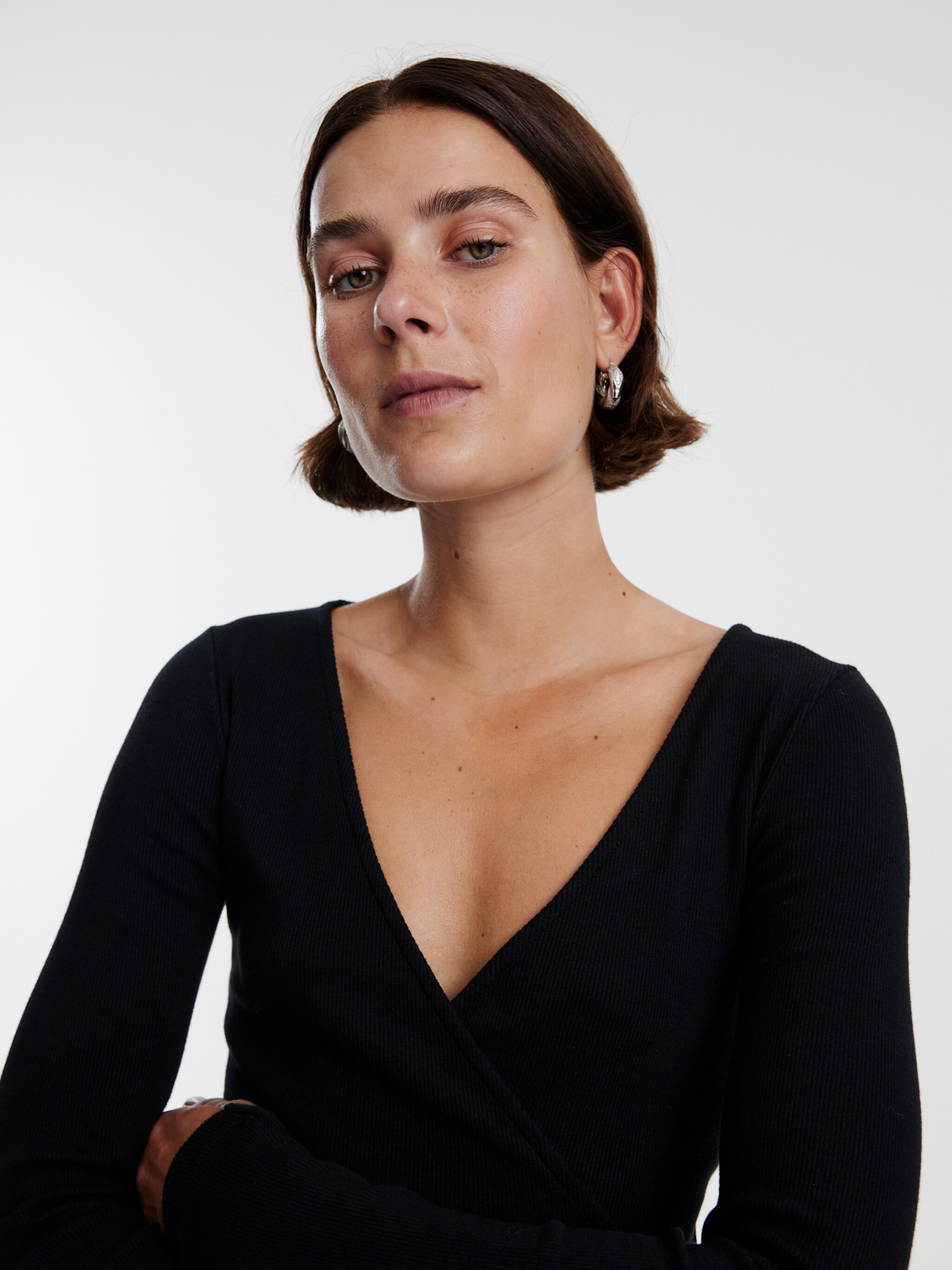 EDITED Produits T-shirt 'Theodora' noir