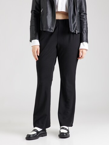 Flared Pantaloni di Vero Moda Curve in nero