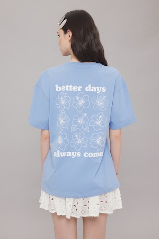 Trendyol Shirt in Blue: front