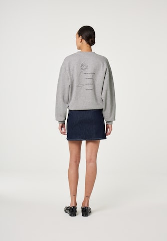 Sweat-shirt Fabienne Chapot en gris