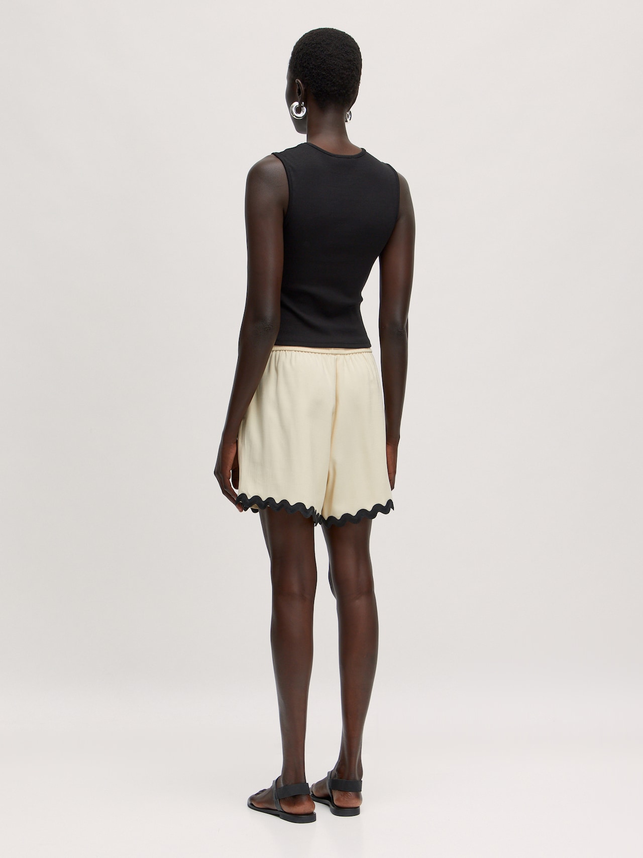 EDITED Produkte Top 'Georgia' schwarz