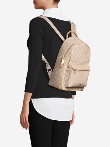 JOOP! Rucksack 'Salome' in Beige