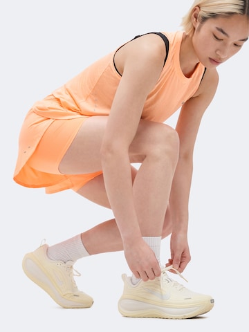 NIKE Обычный Спортивные штаны 'TEMPO' в Оранжевый