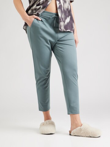 Tapered Pantaloni 'CARGOLDTRASH CLASSIC' di ONLY Carmakoma in verde: frontale