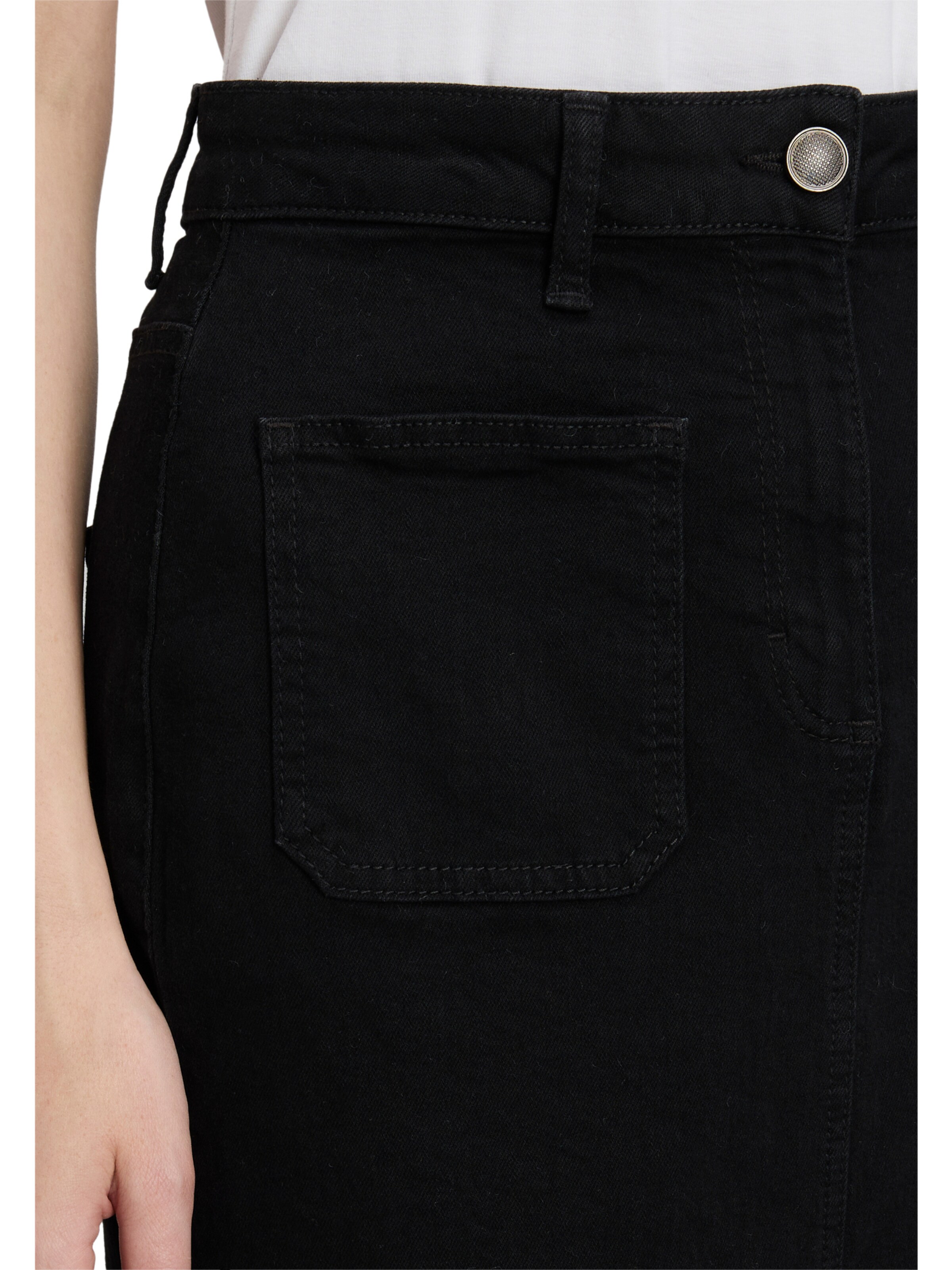 Betty Barclay Skirt in Black