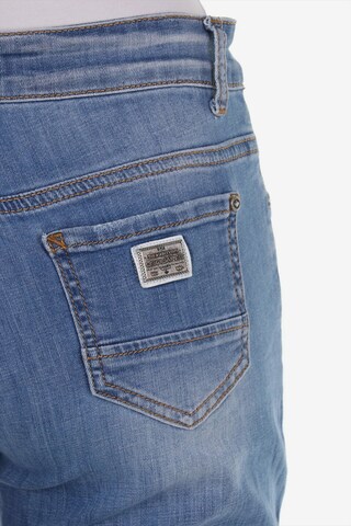 Dsquared Jeans in 29 in Blue