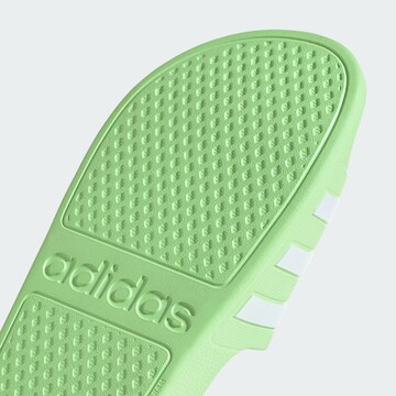 žalia ADIDAS PERFORMANCE Sandalai / maudymosi batai 'Adilette Aqua'