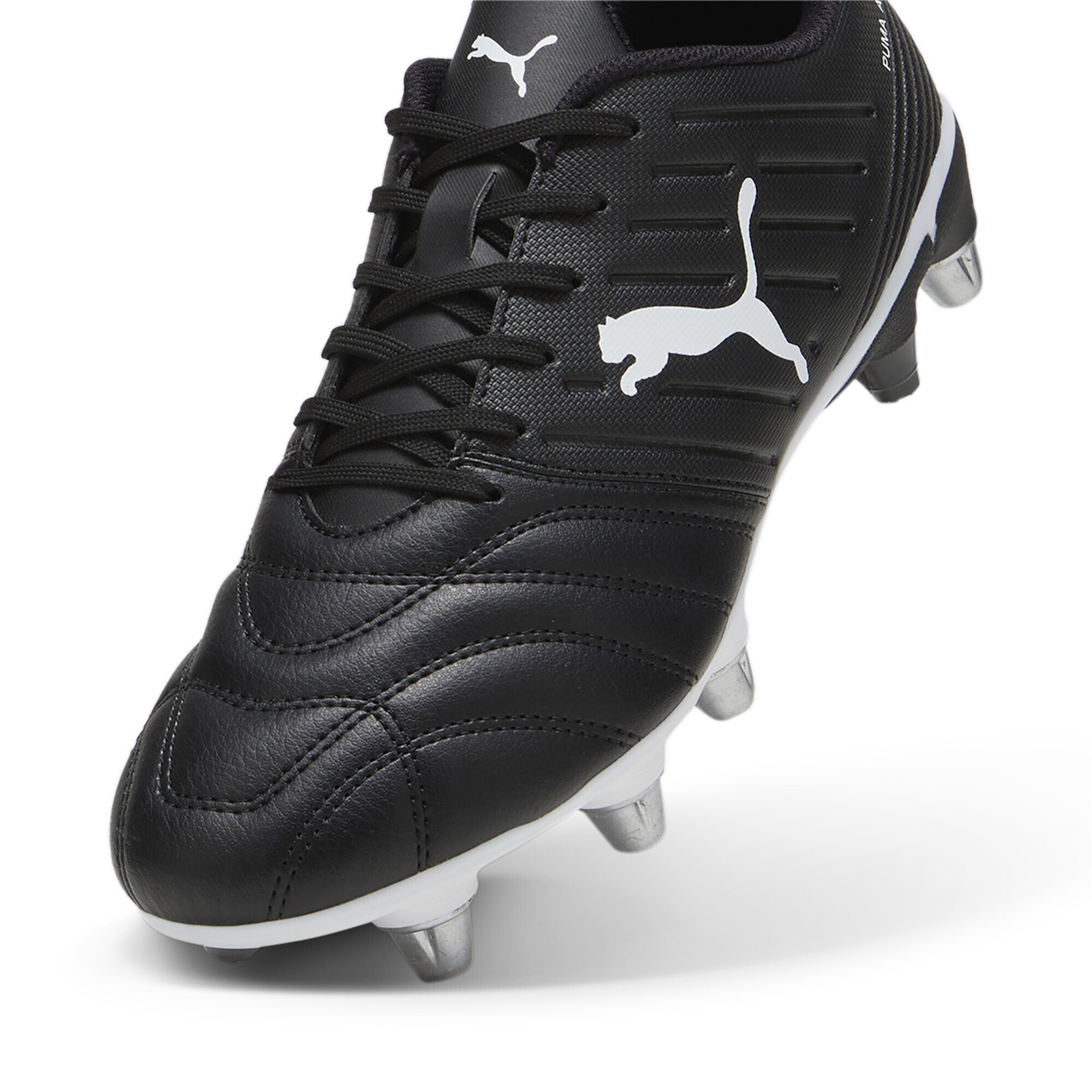 PUMA Soccer shoe 'Avant Rugby' in Black